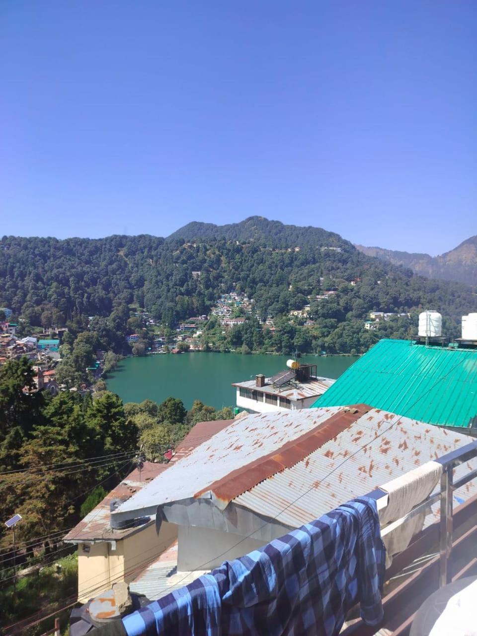 Hotel Surya Lake View Nainital Eksteriør billede